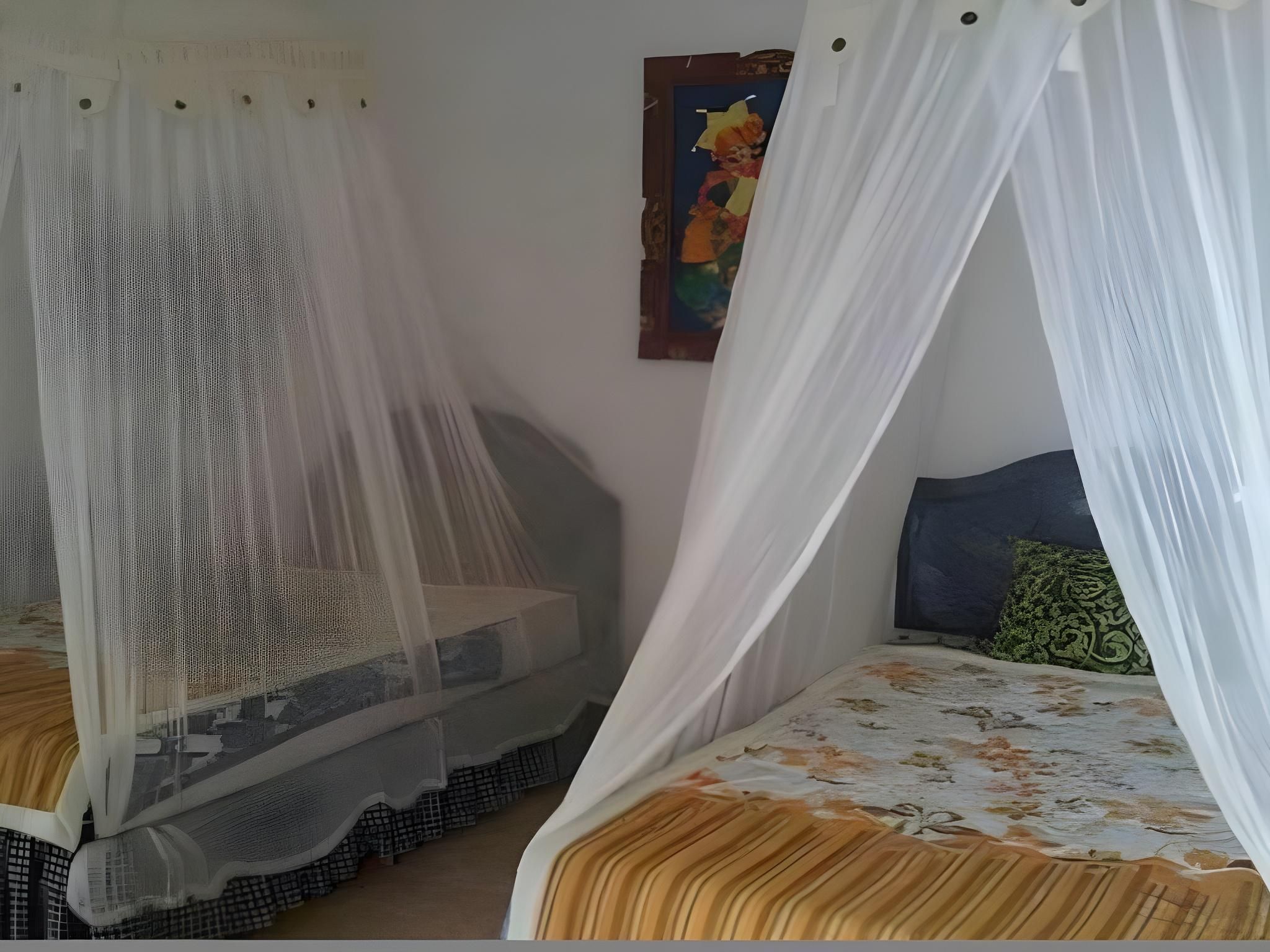 Standard Twin Bed