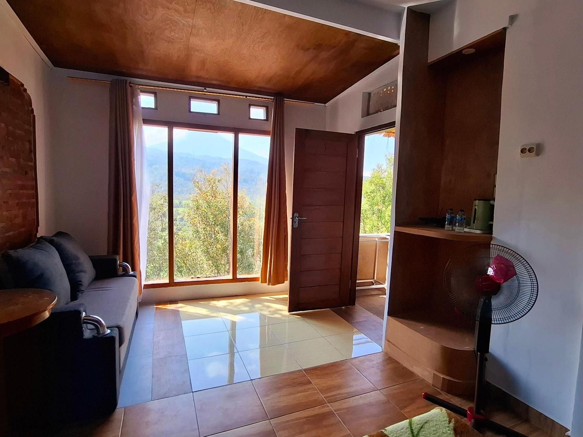 Family Room with Mountain View