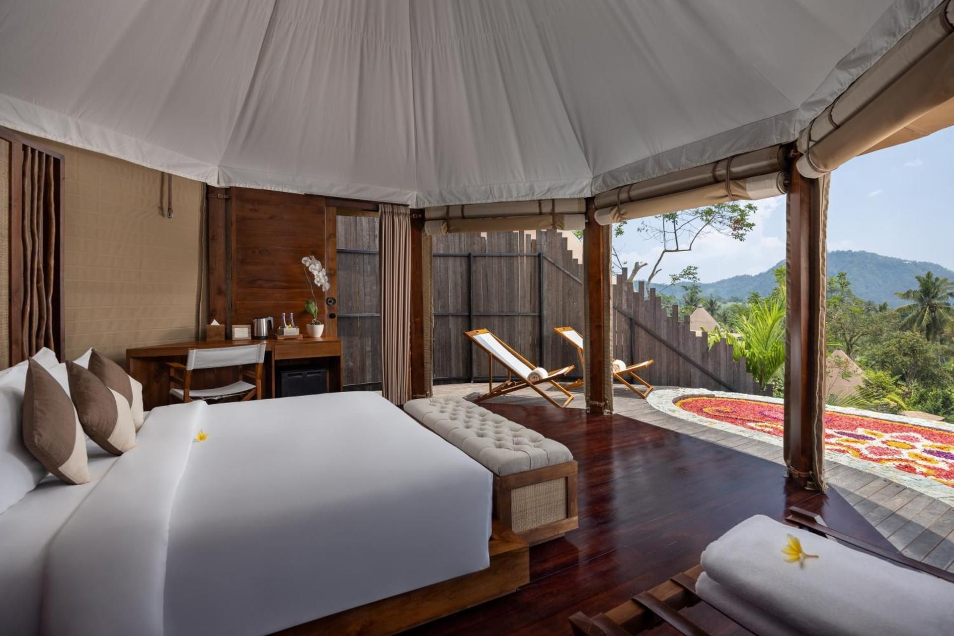 Luxury Pool Tent