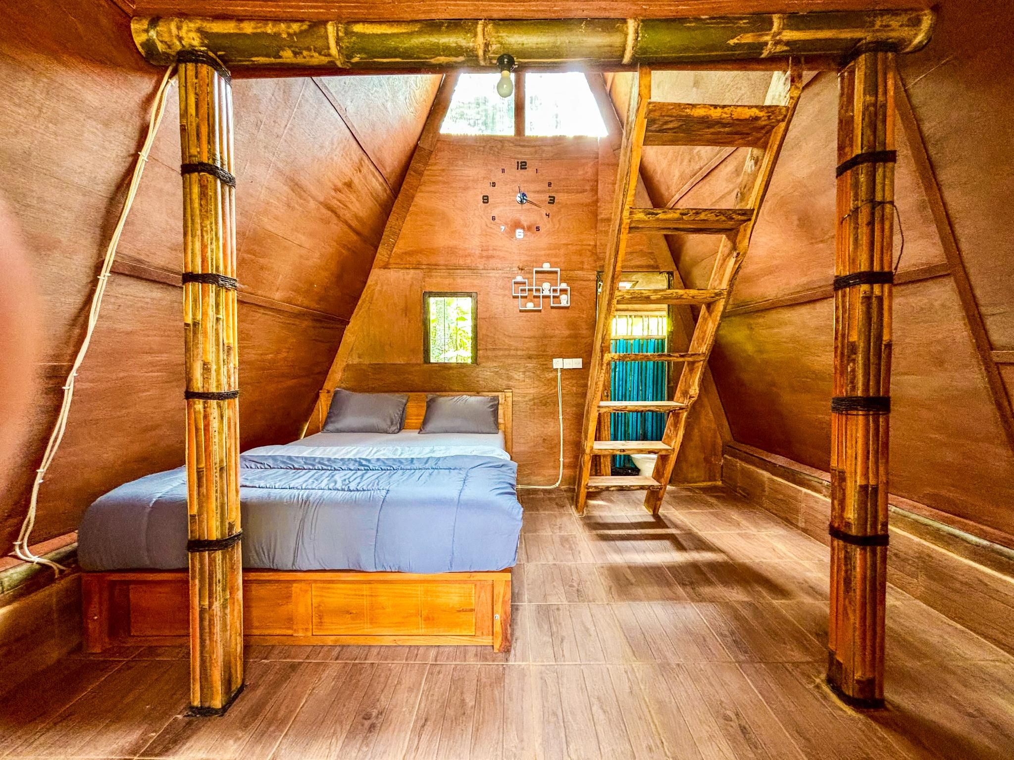 Deluxe Loft
