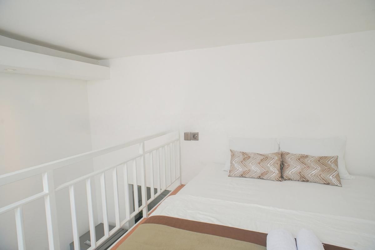 Mezzanine Studio with Sofa Bed