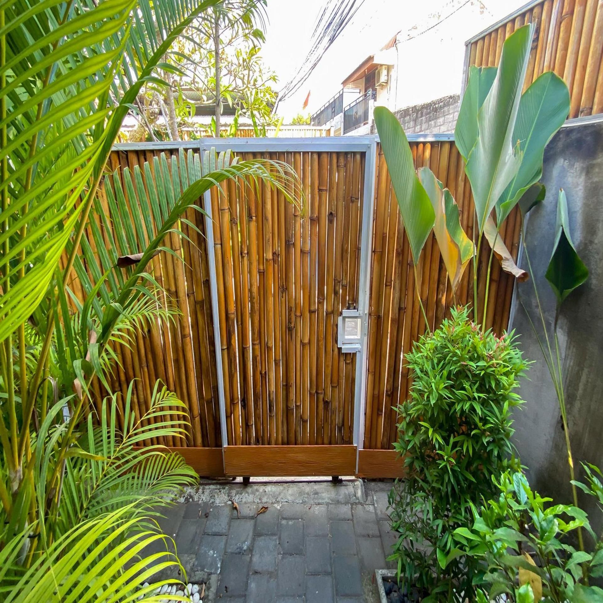 The Lumbung Residence