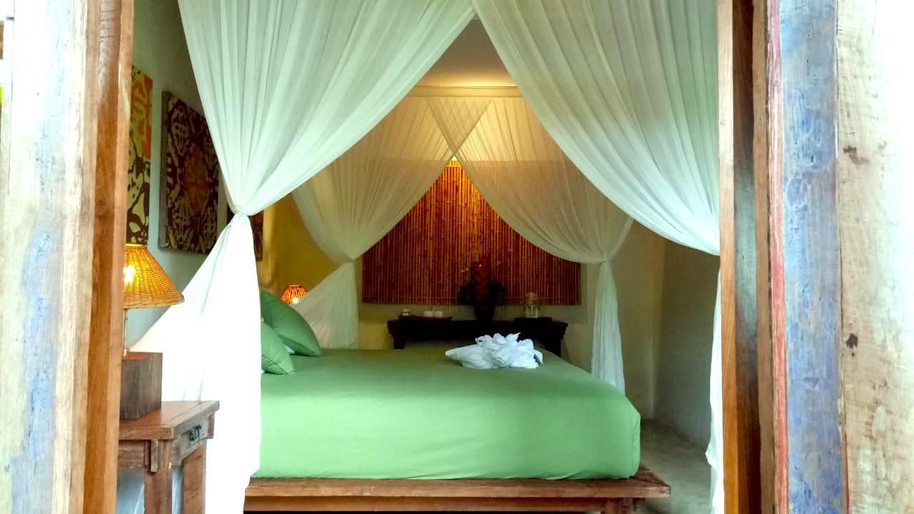 Superior Teak House Room