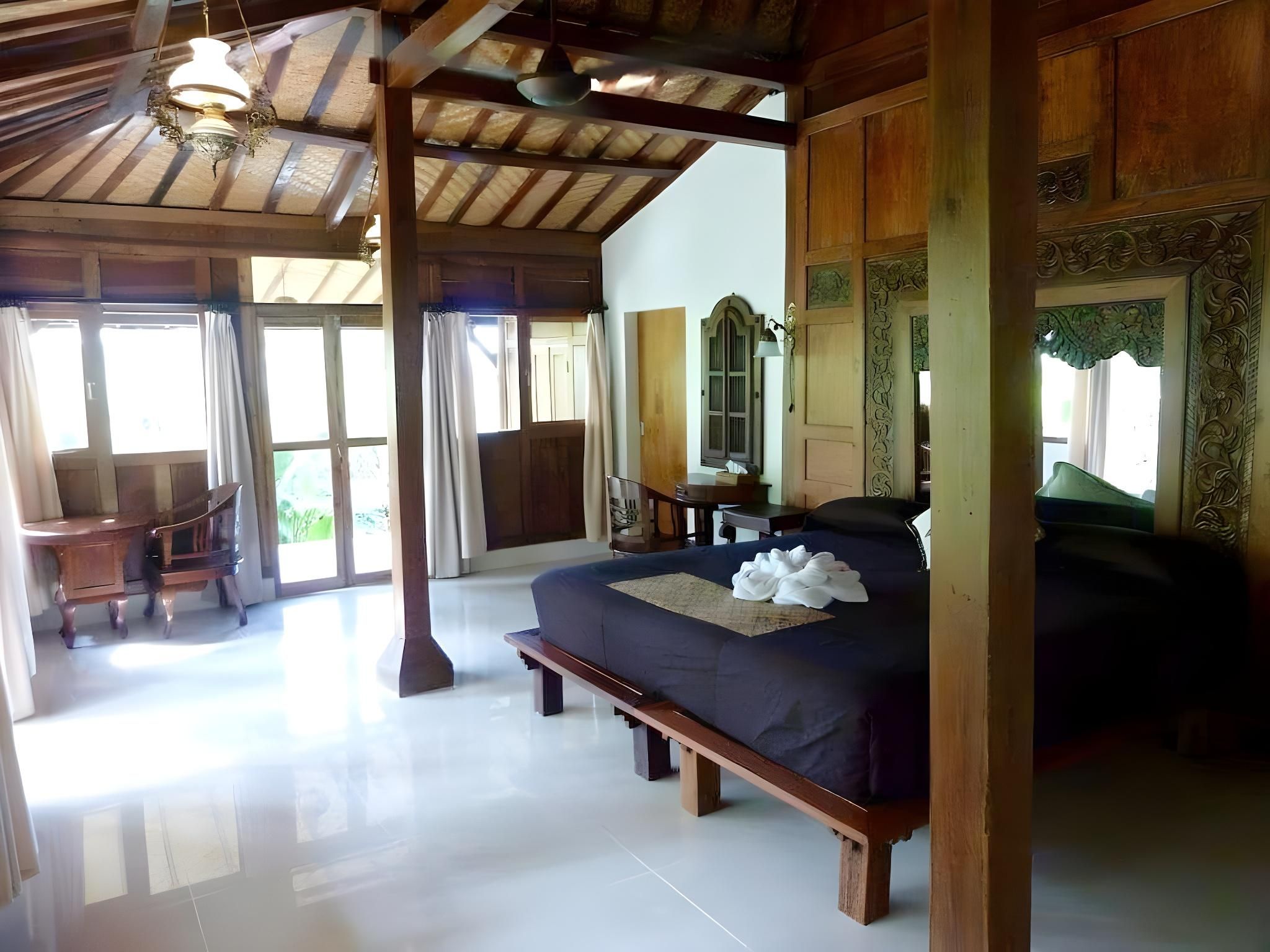 Deluxe Room 1 King