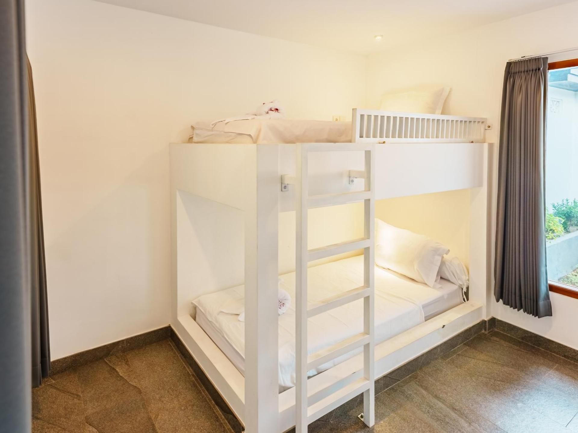 Bed in 6-Bed Mixed Dormitory Room