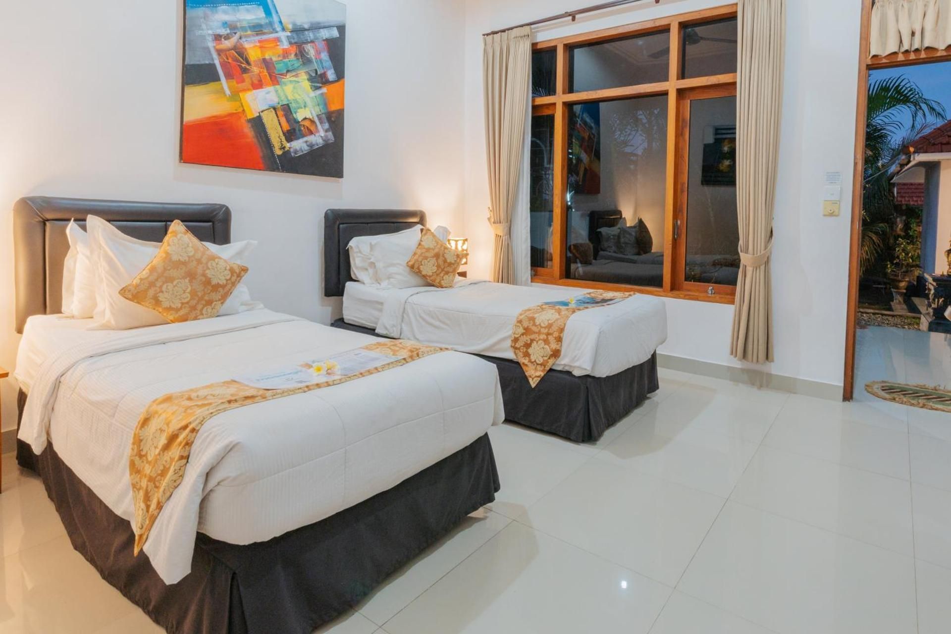 Deluxe Twin Room with Balcony and Garden View