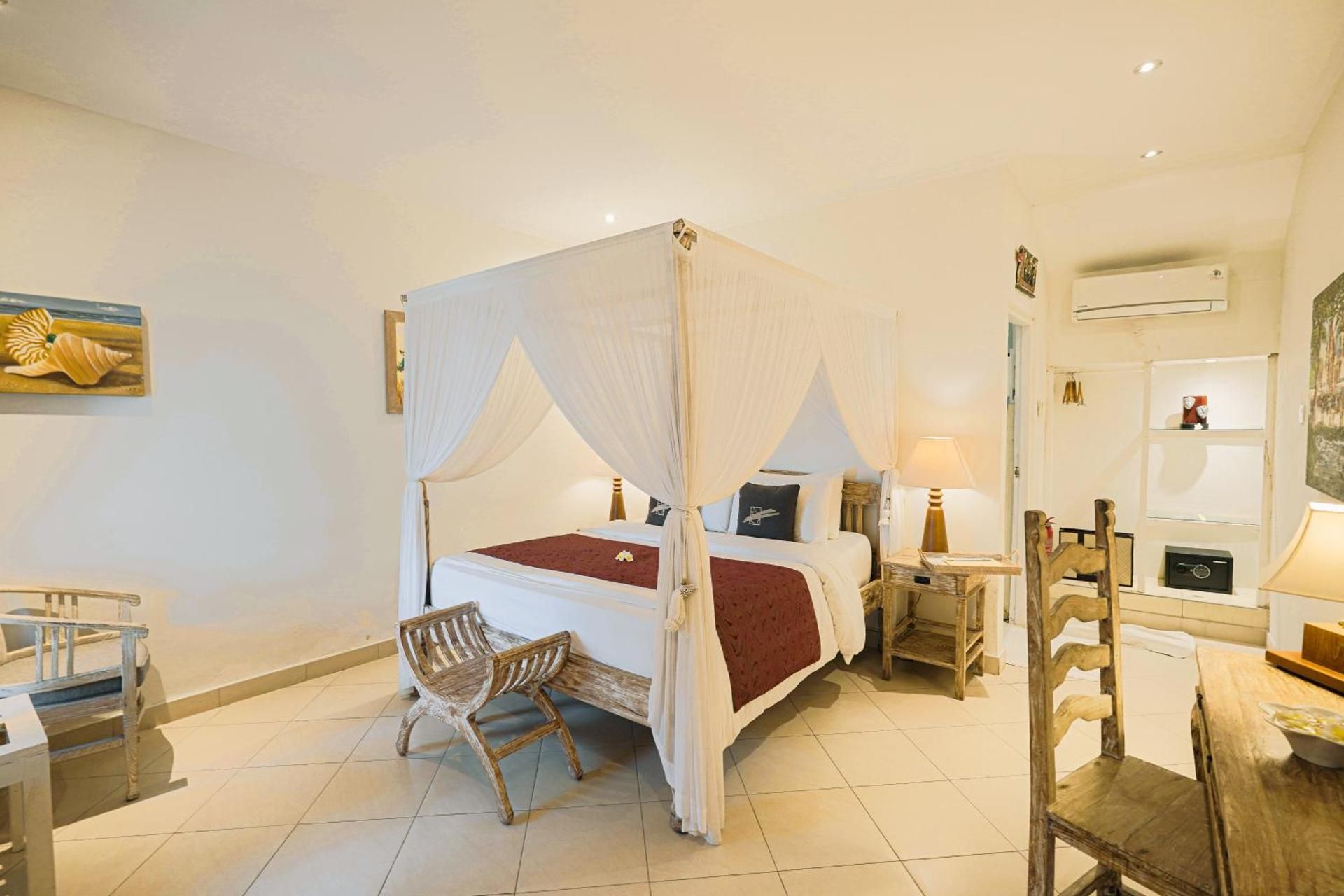 Deluxe Room with Sea View