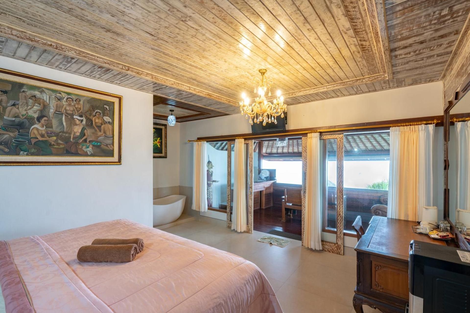 Deluxe Double Room with Balcony and Sea View