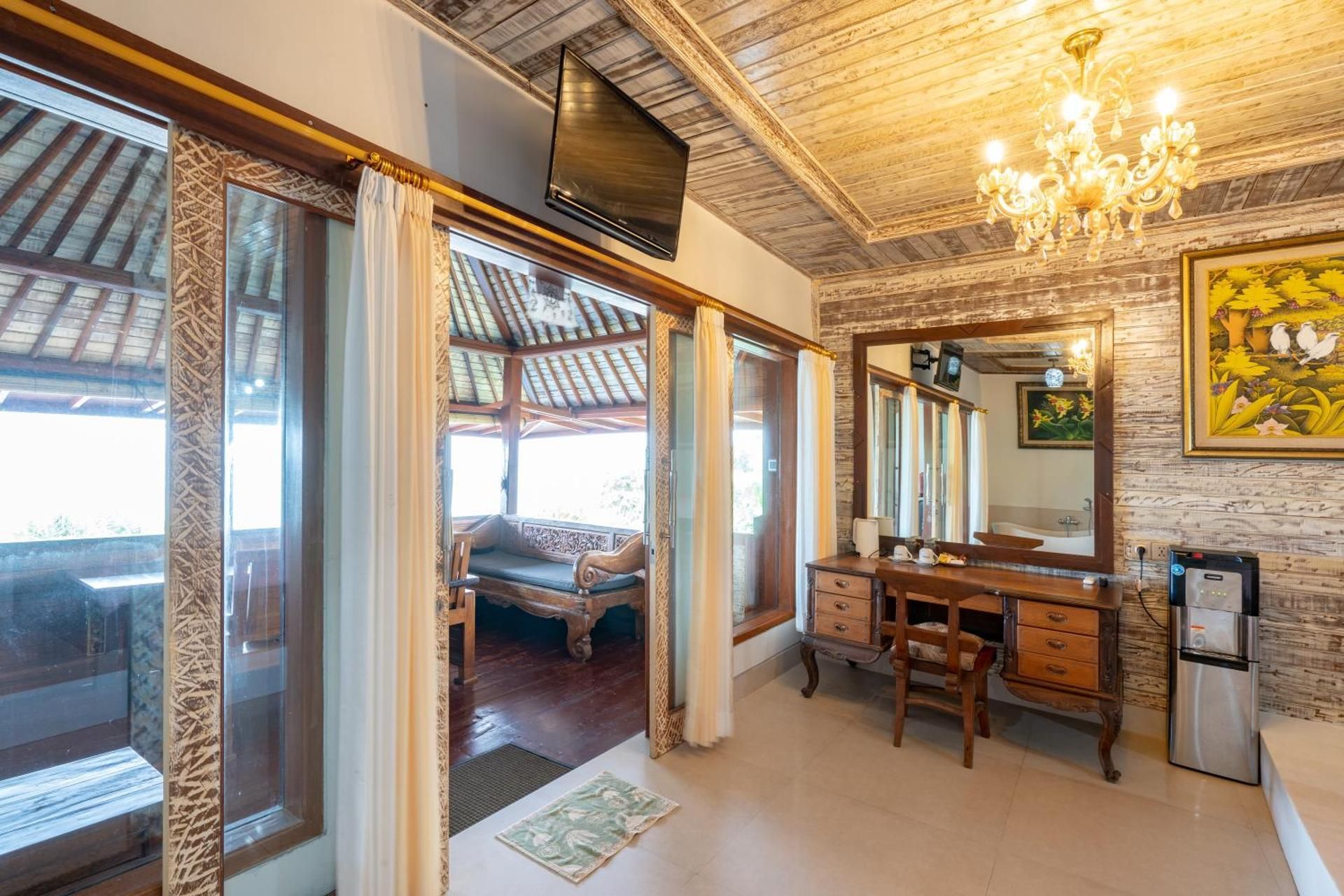 Deluxe Double Room with Balcony and Sea View