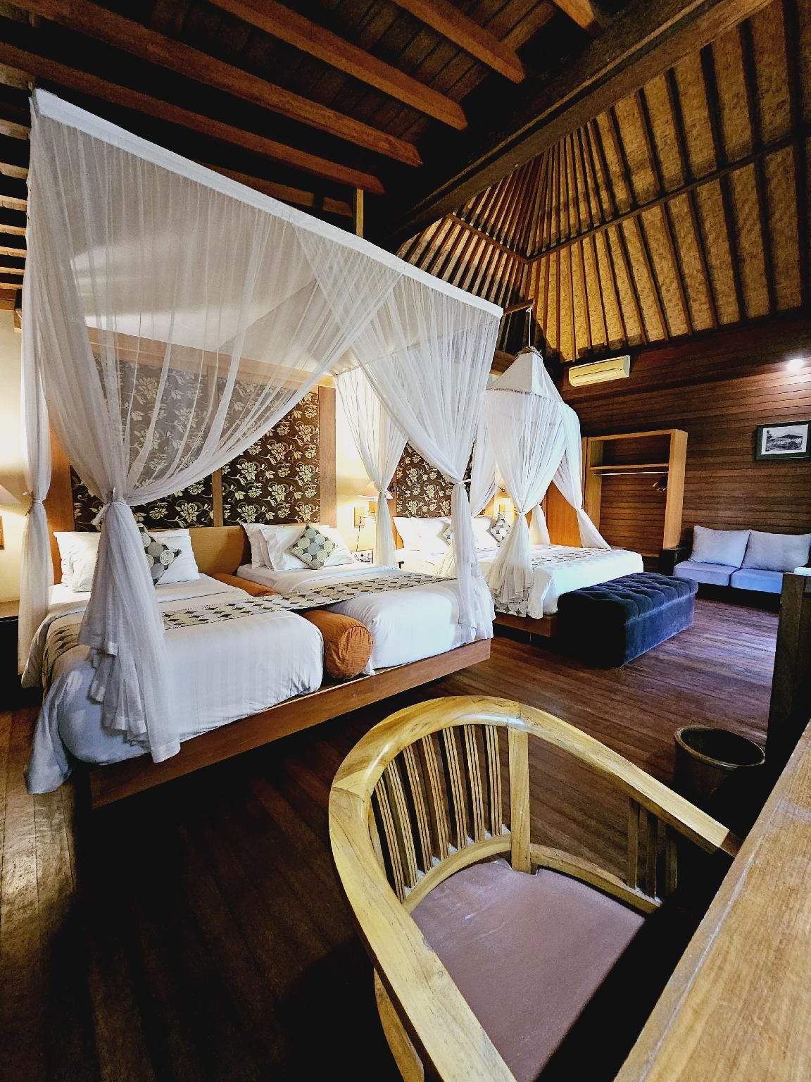 Deluxe Family Room