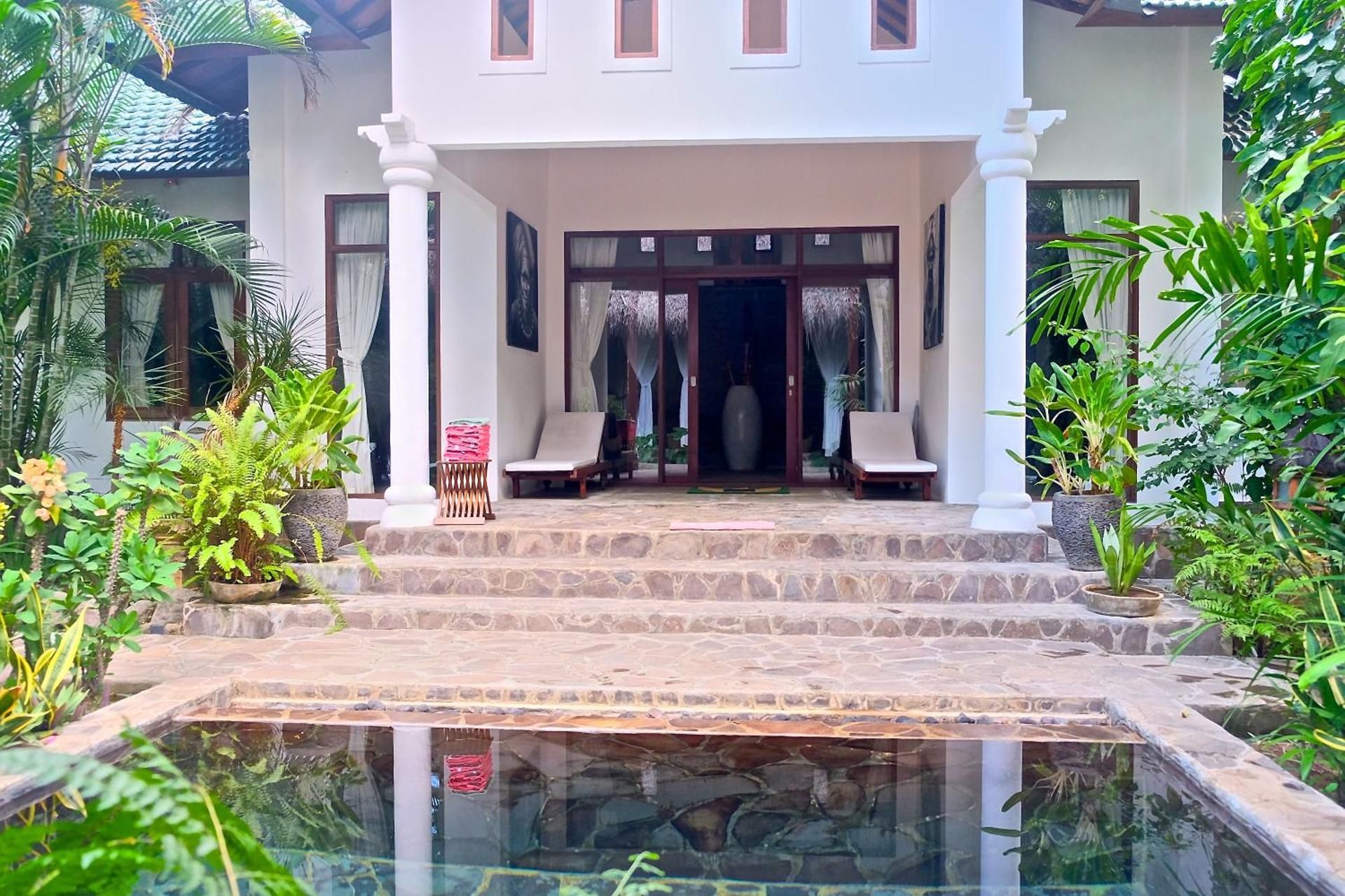 Villa Boreh Beach Resort & Spa