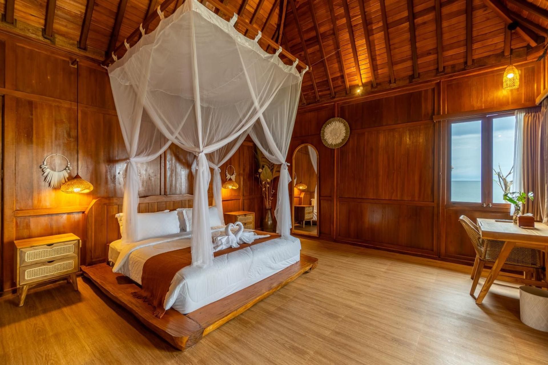 Deluxe Double Room with Sea View