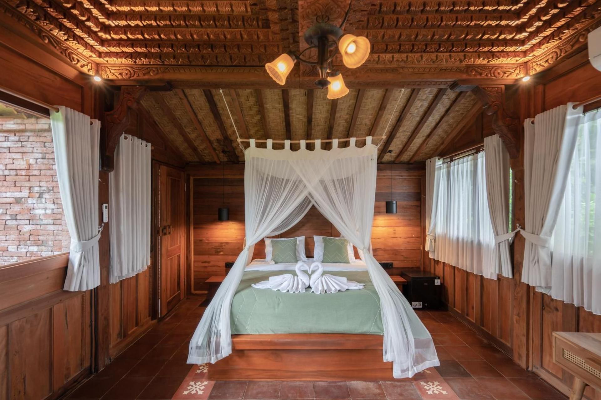 One-Bedroom Villa