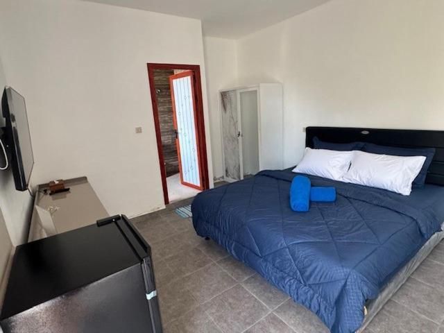 King Room with Balcony