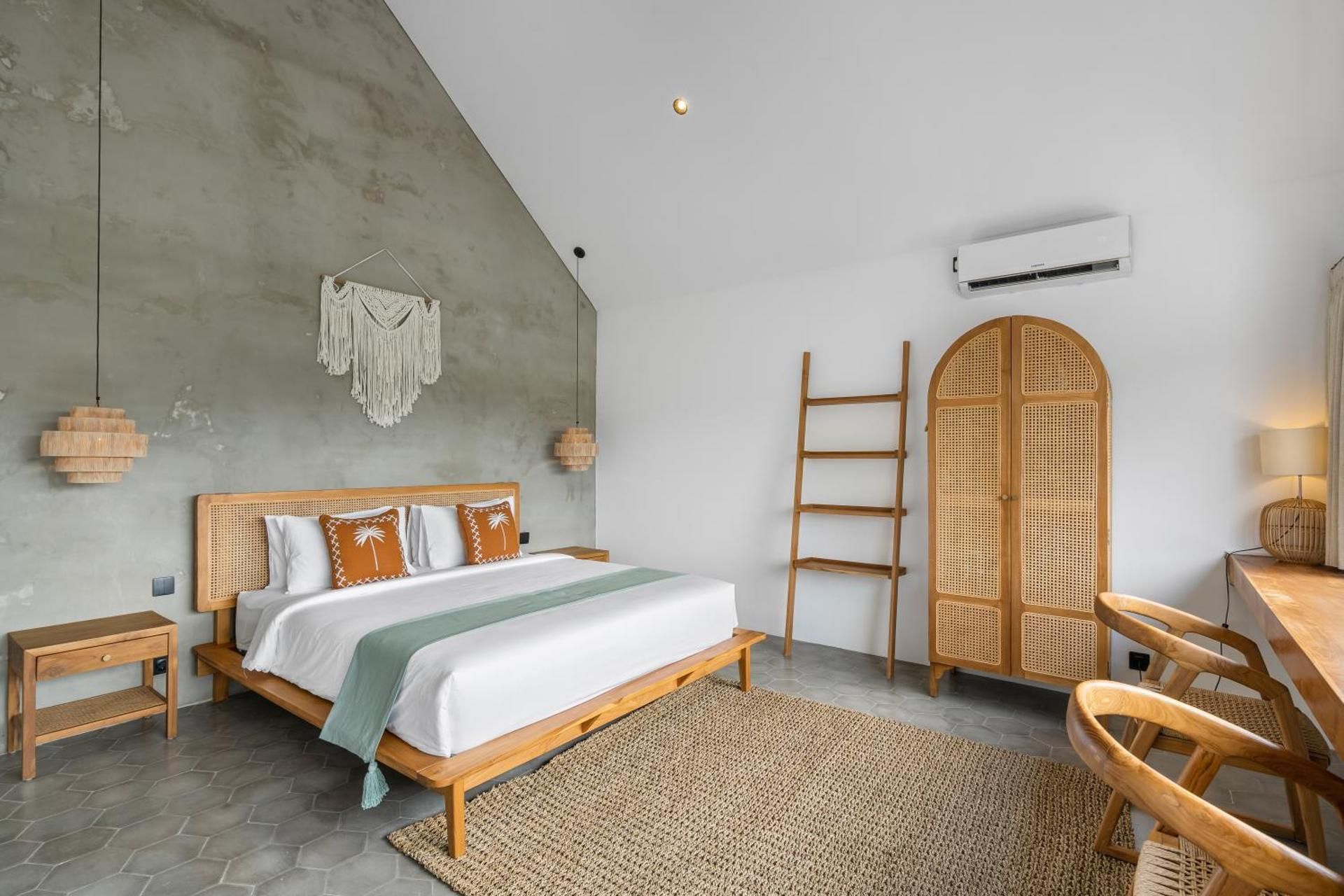 One-Bedroom Villa