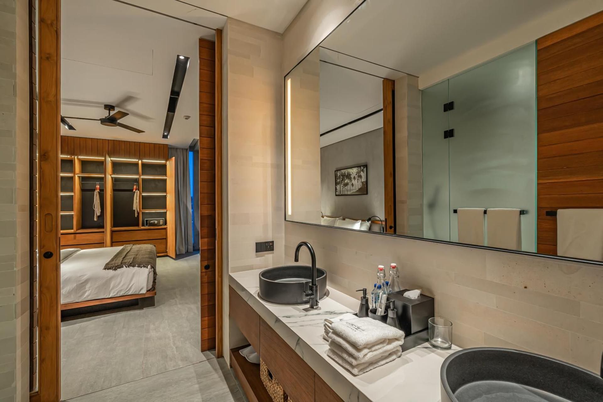 One-Bedroom Penthouse
