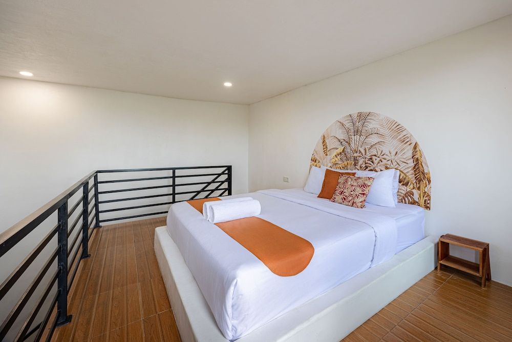 Cove Kisah Residence Deluxe Room