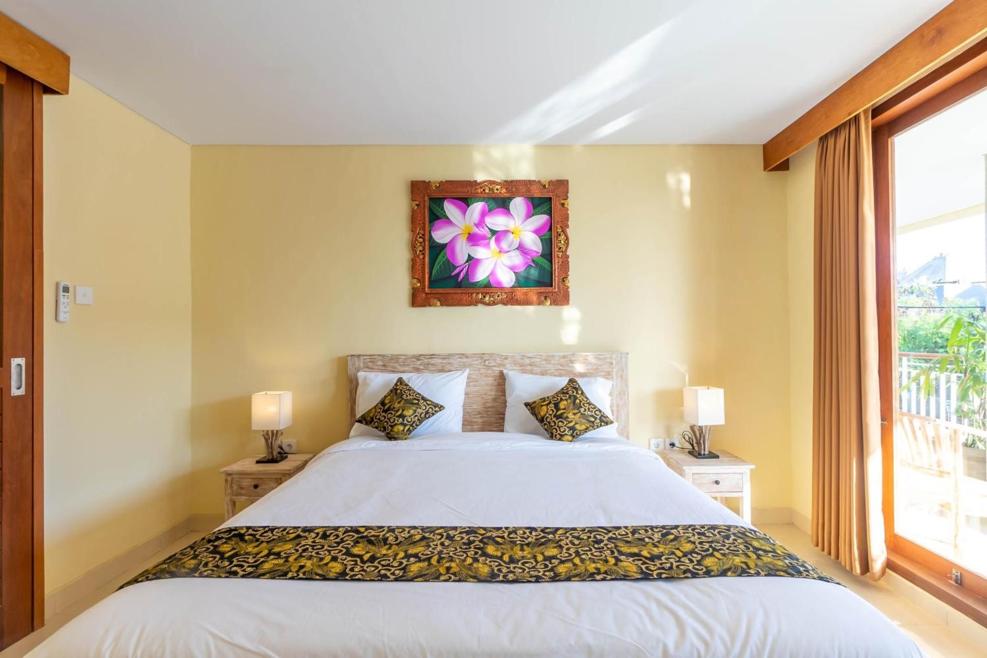 Queen Room