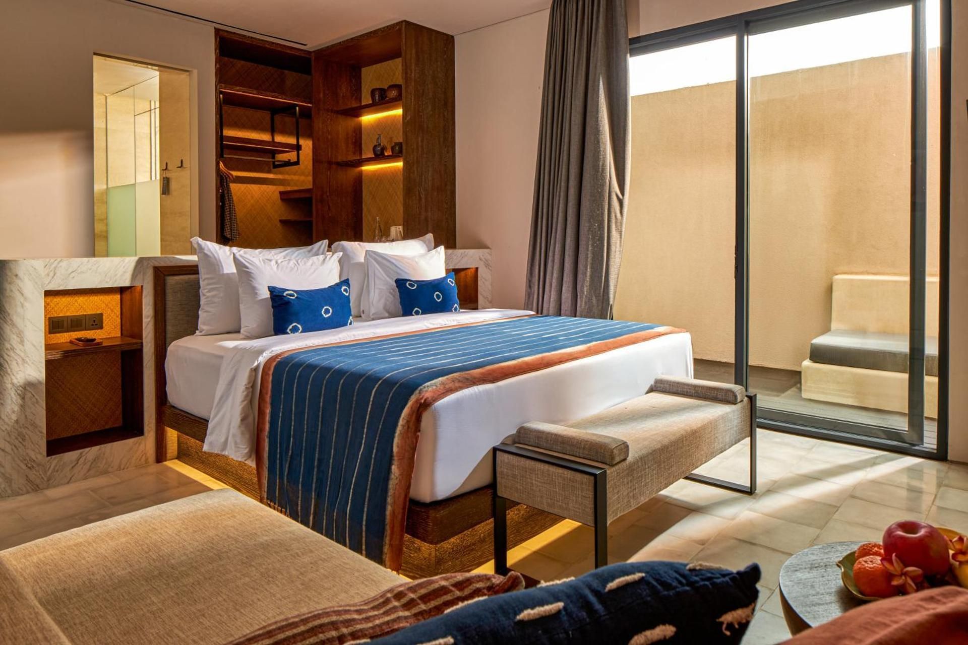 Deluxe Double Room with Bath