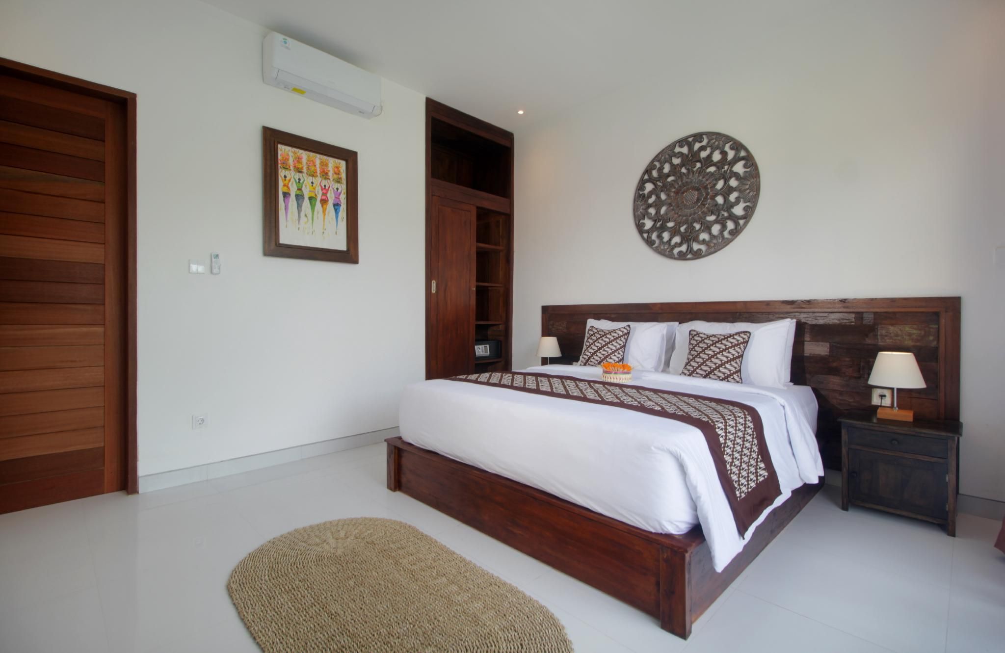 3 Bedroom Villa Private Pool & Garden