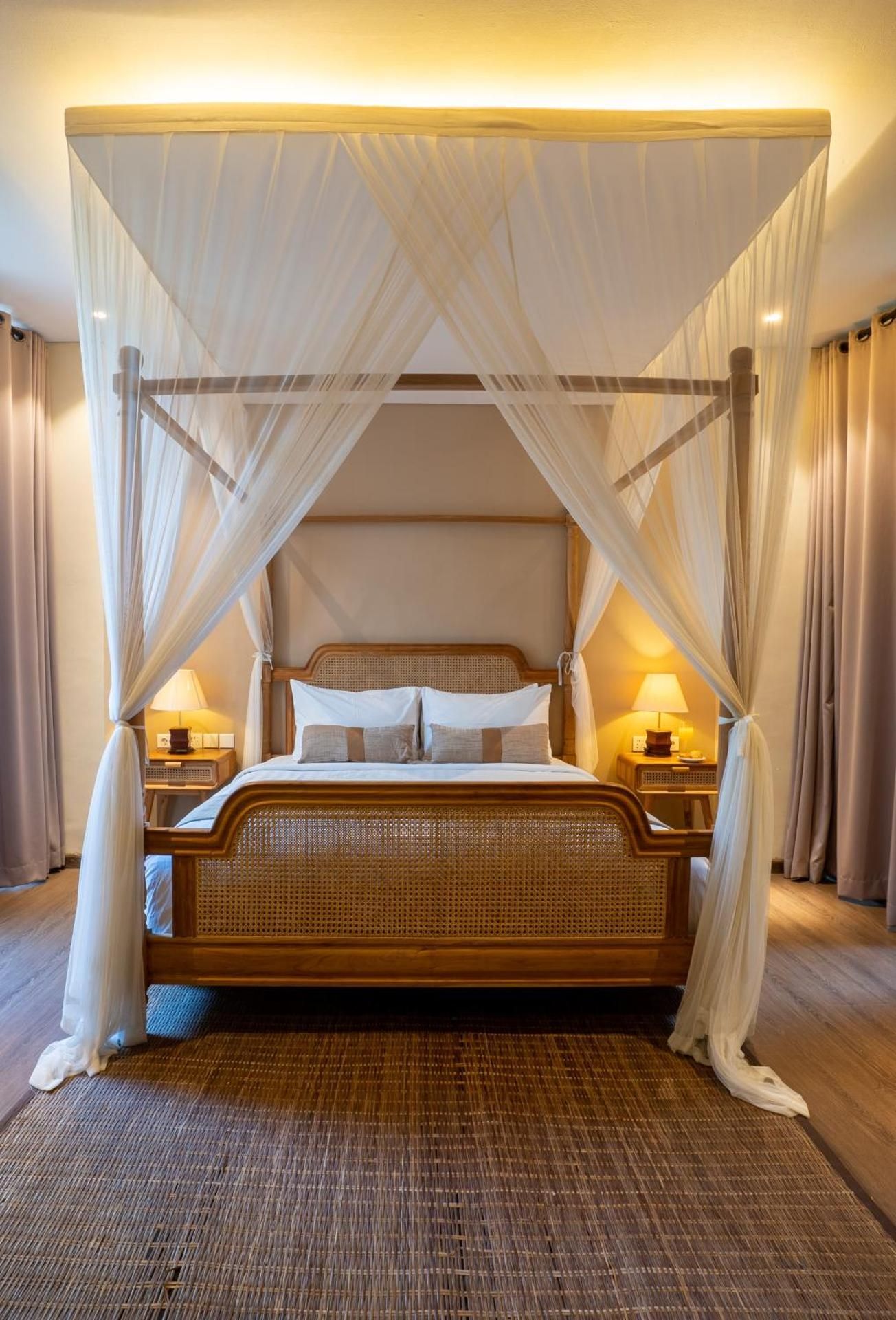 Three-Bedroom Villa with Private Pool - Villa Aku
