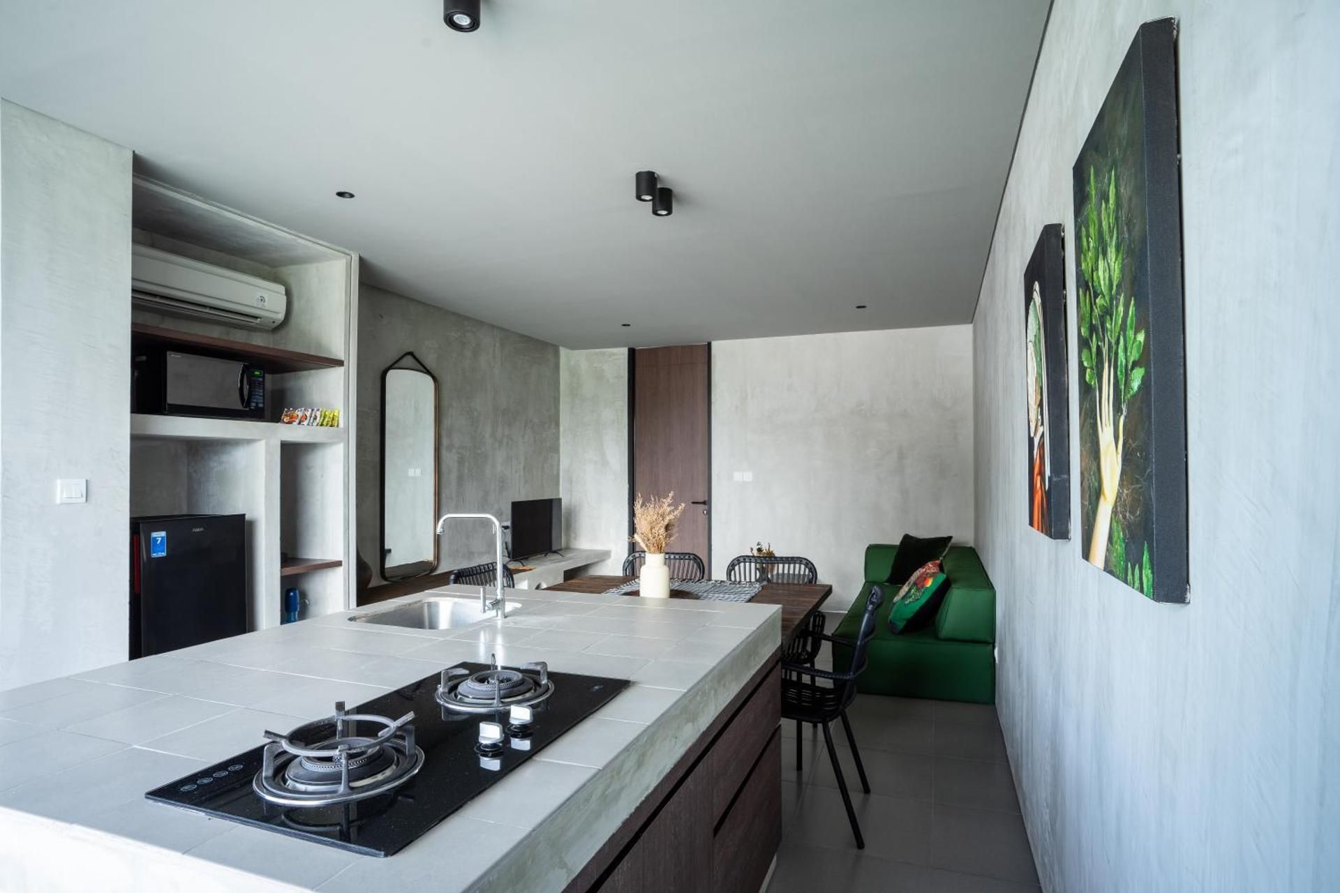 Two-Bedroom Apartment with Balcony