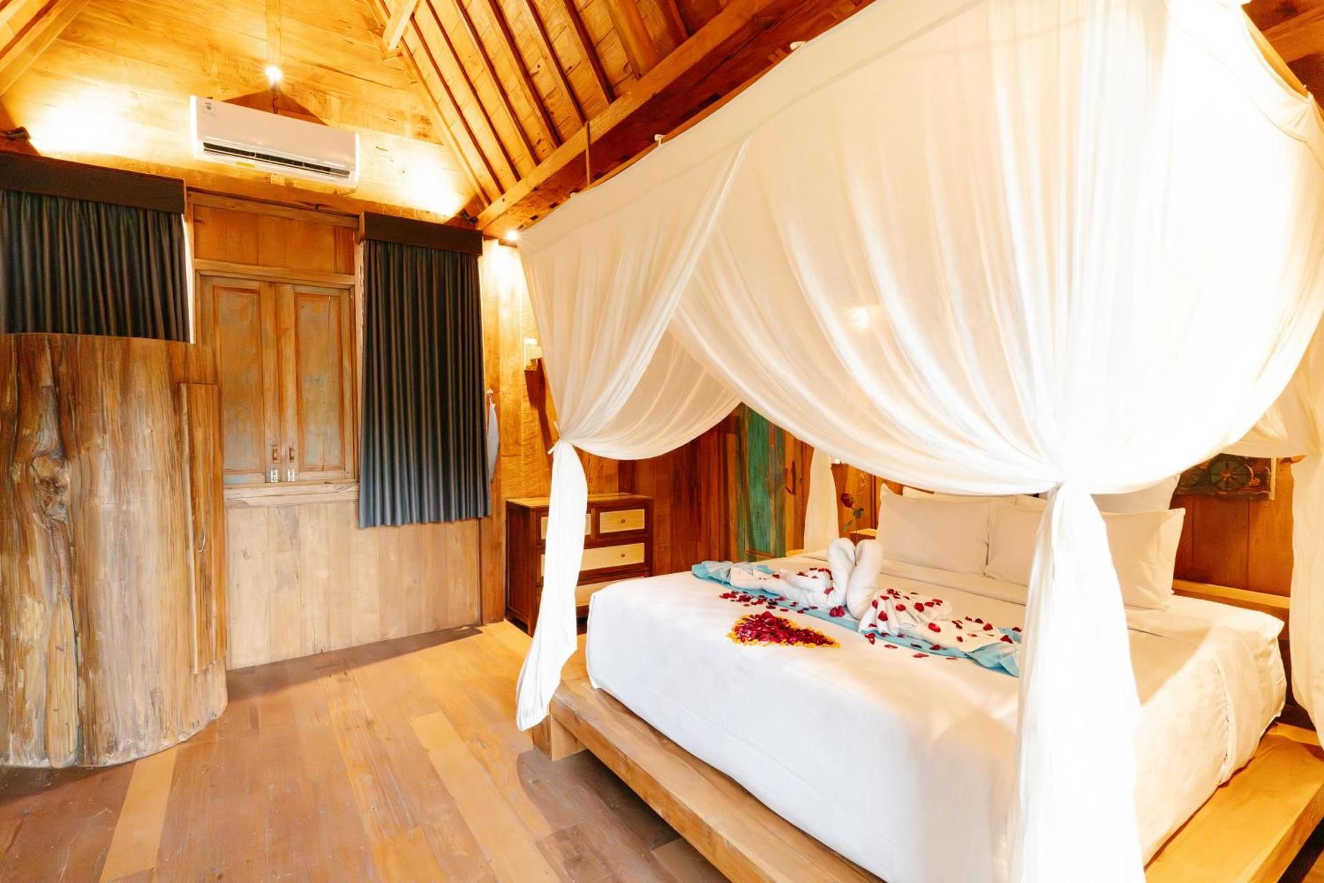 One-Bedroom Villa