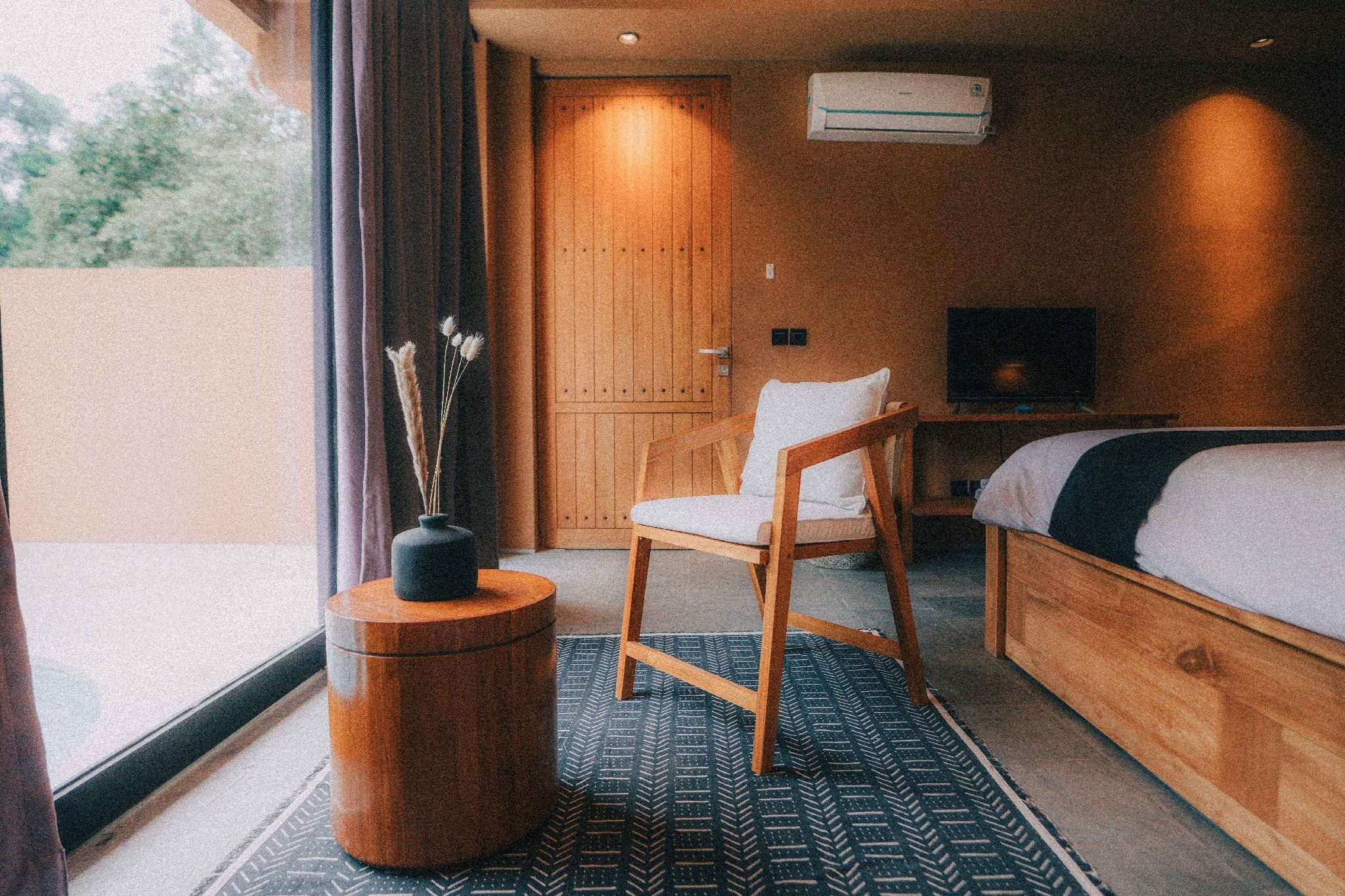 Suite Pool