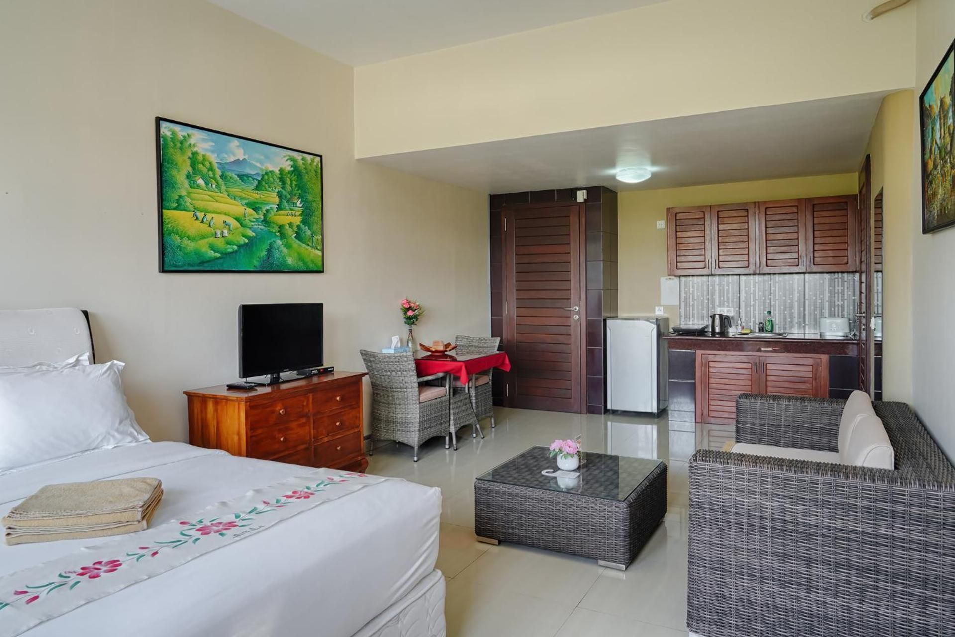 studio room with terrace