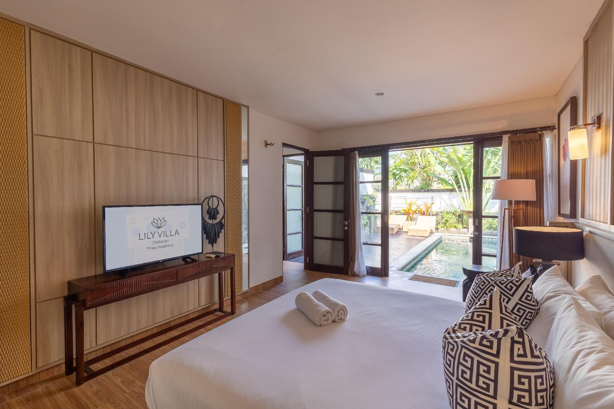 Two Bedroom Villa with Patio