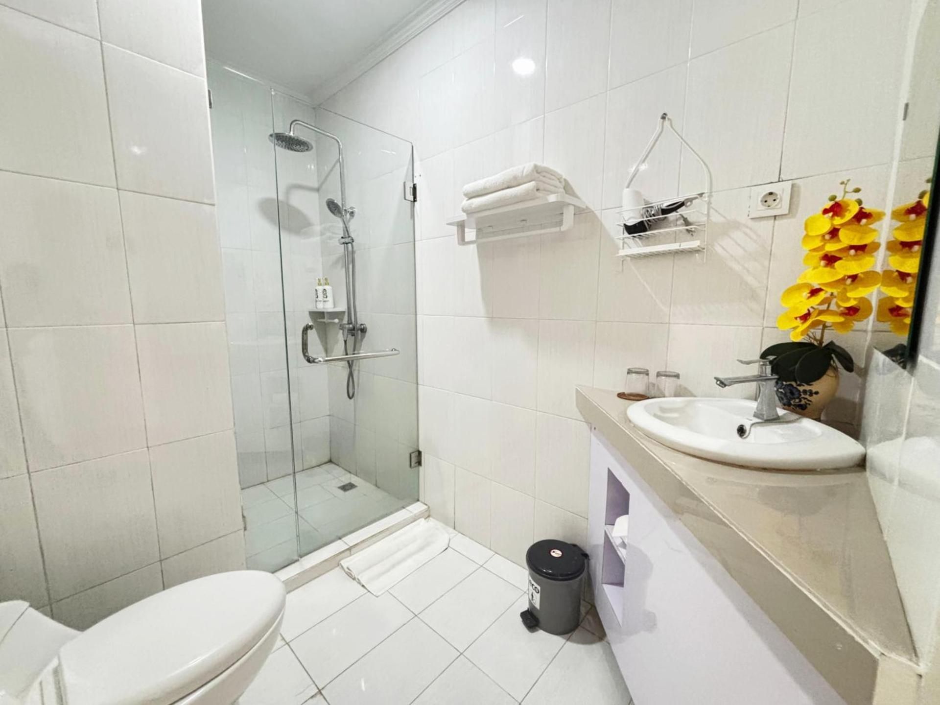 The Pandan Sari Hotel Twin 3