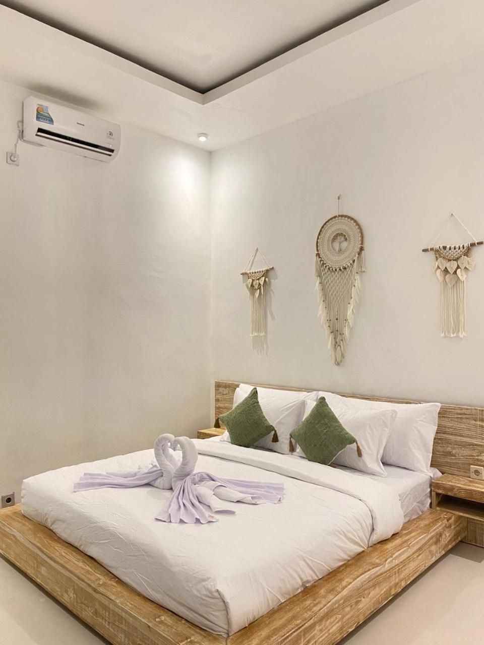 One-Bedroom Villa