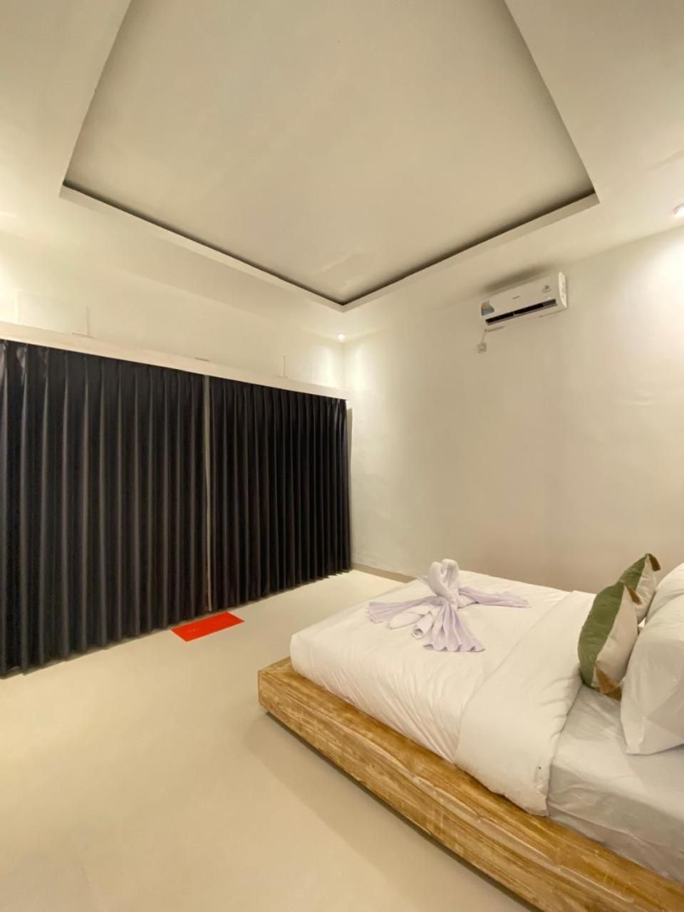 One-Bedroom Villa