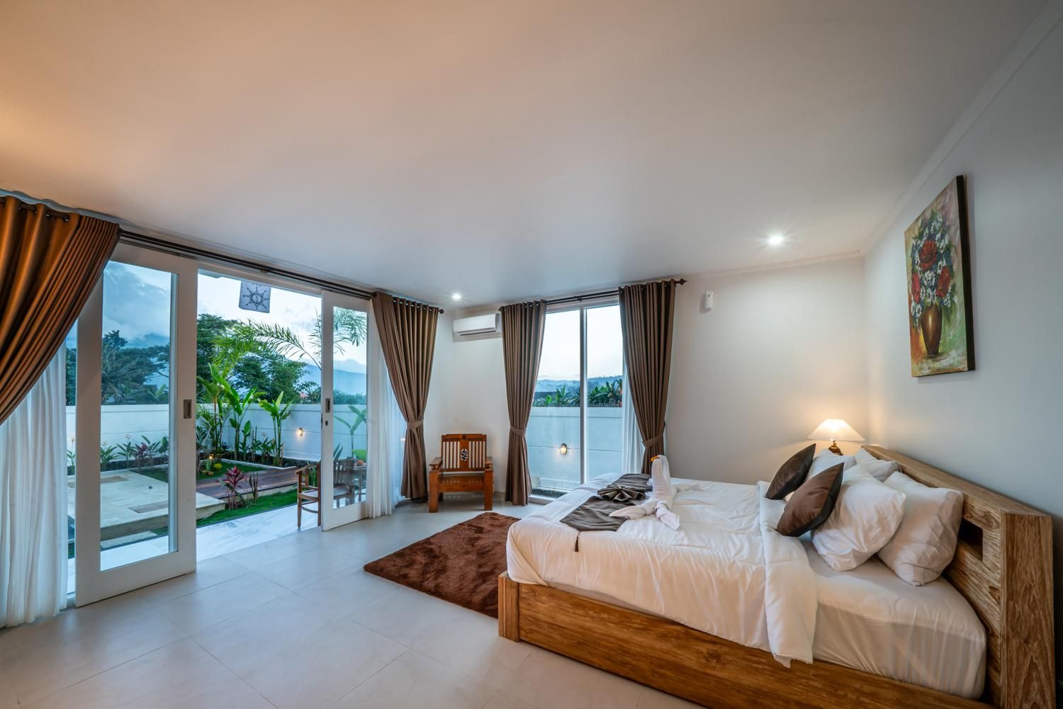 Deluxe Villa