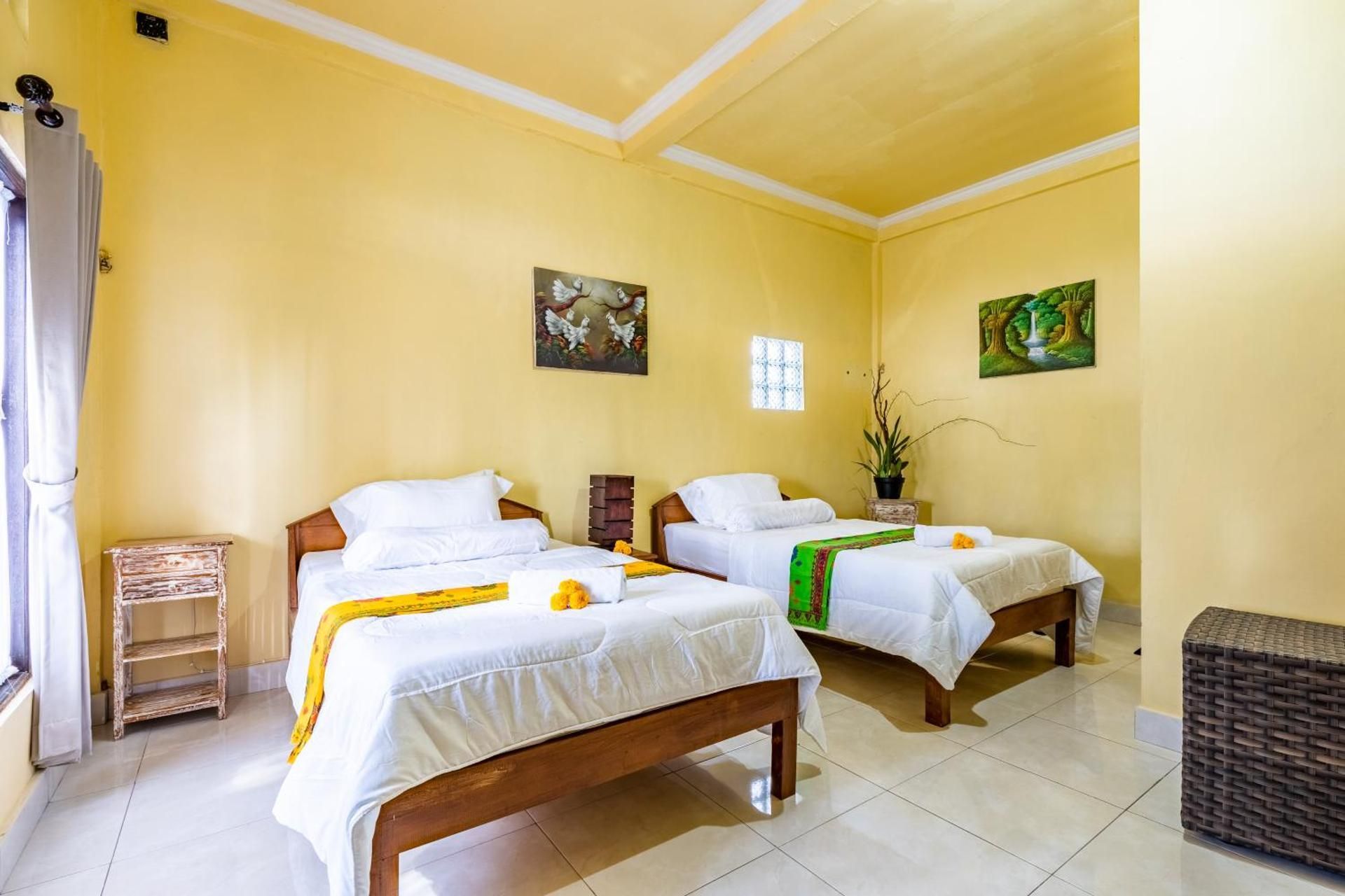 Standard Twin Room