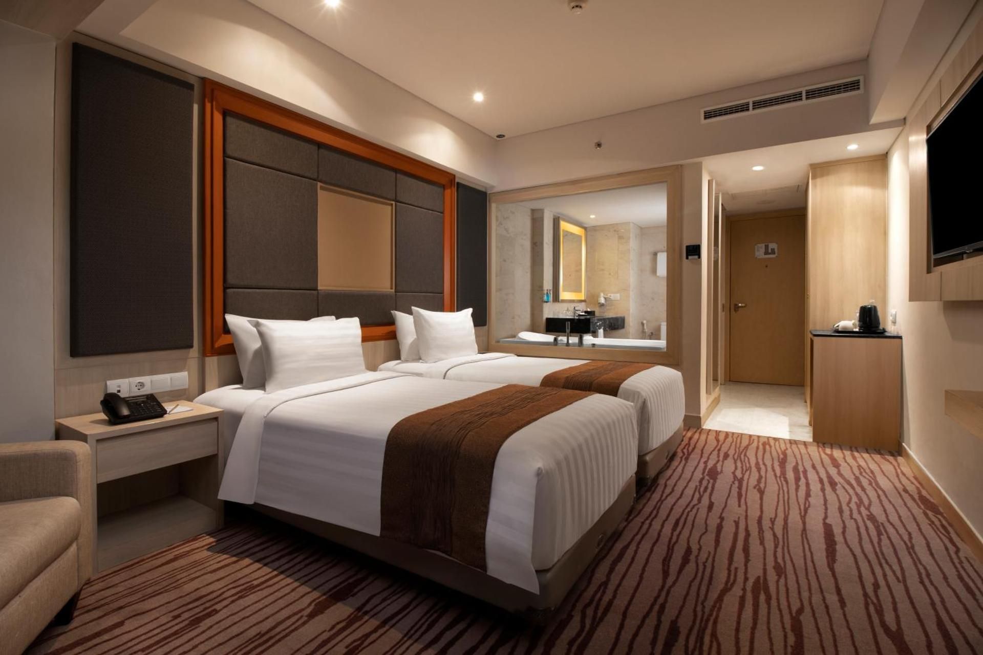 Club Premier Room