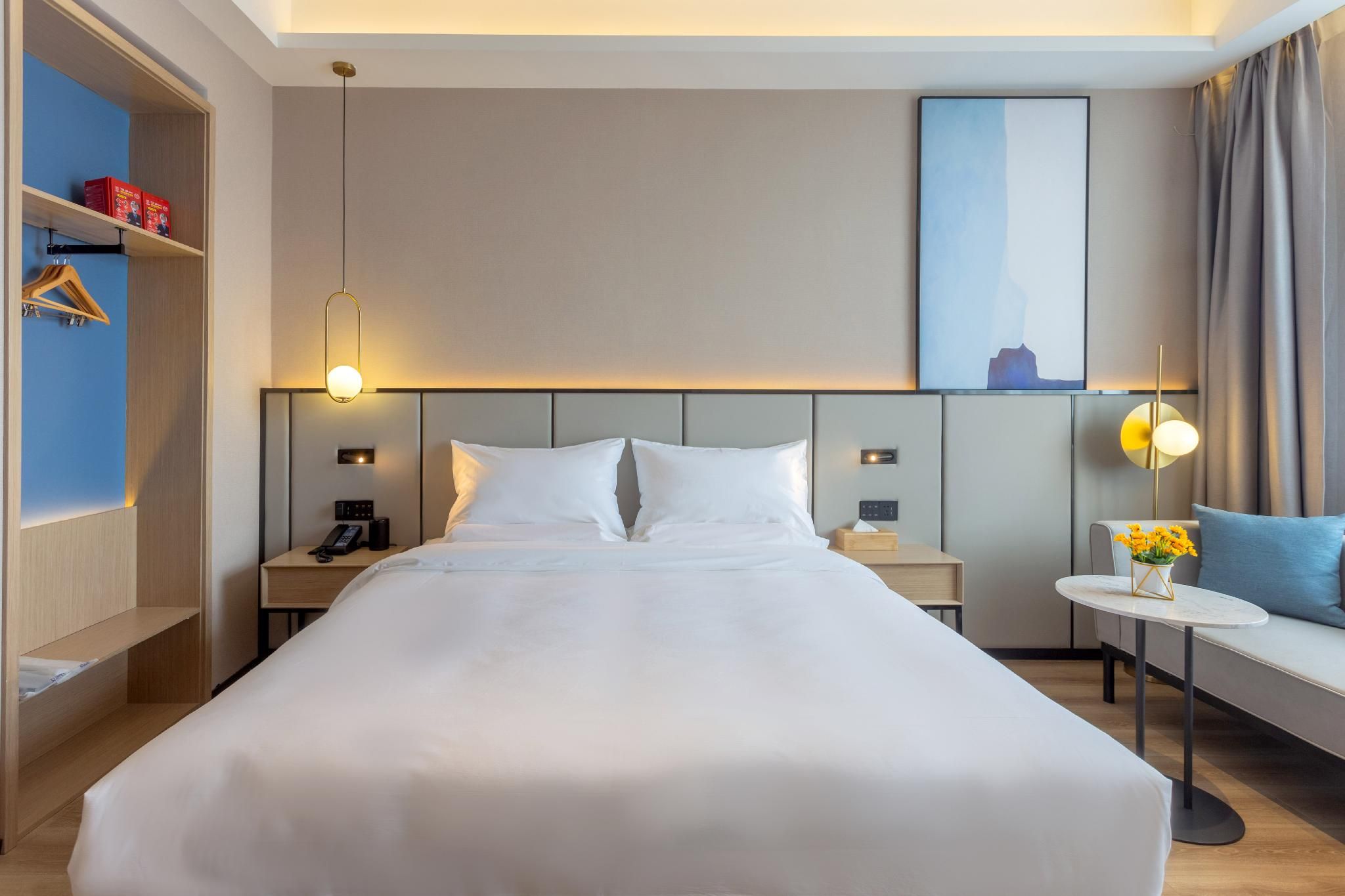Huazhu - Superior BedRoom