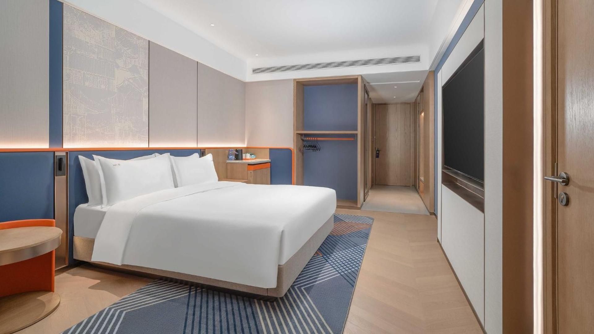 Standard King Room - Accessible