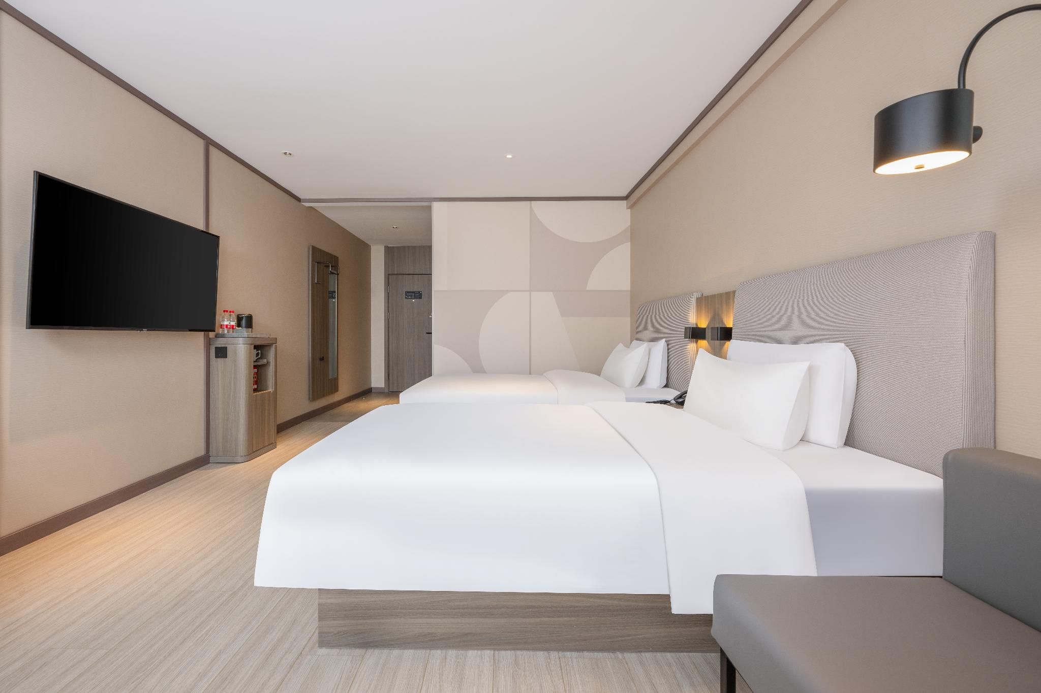 Twin Business Room