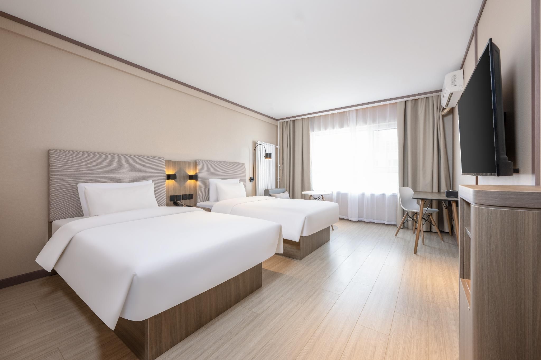 Twin Business Room