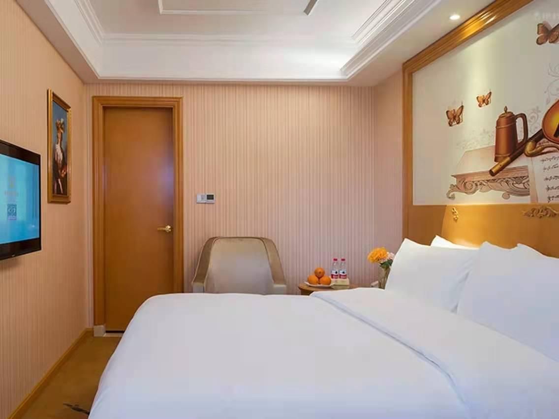 Vienna Hotel Jiangxi Ji'an Taihe Chengjiang Avenue Vienna - Standard 1 Bed Room