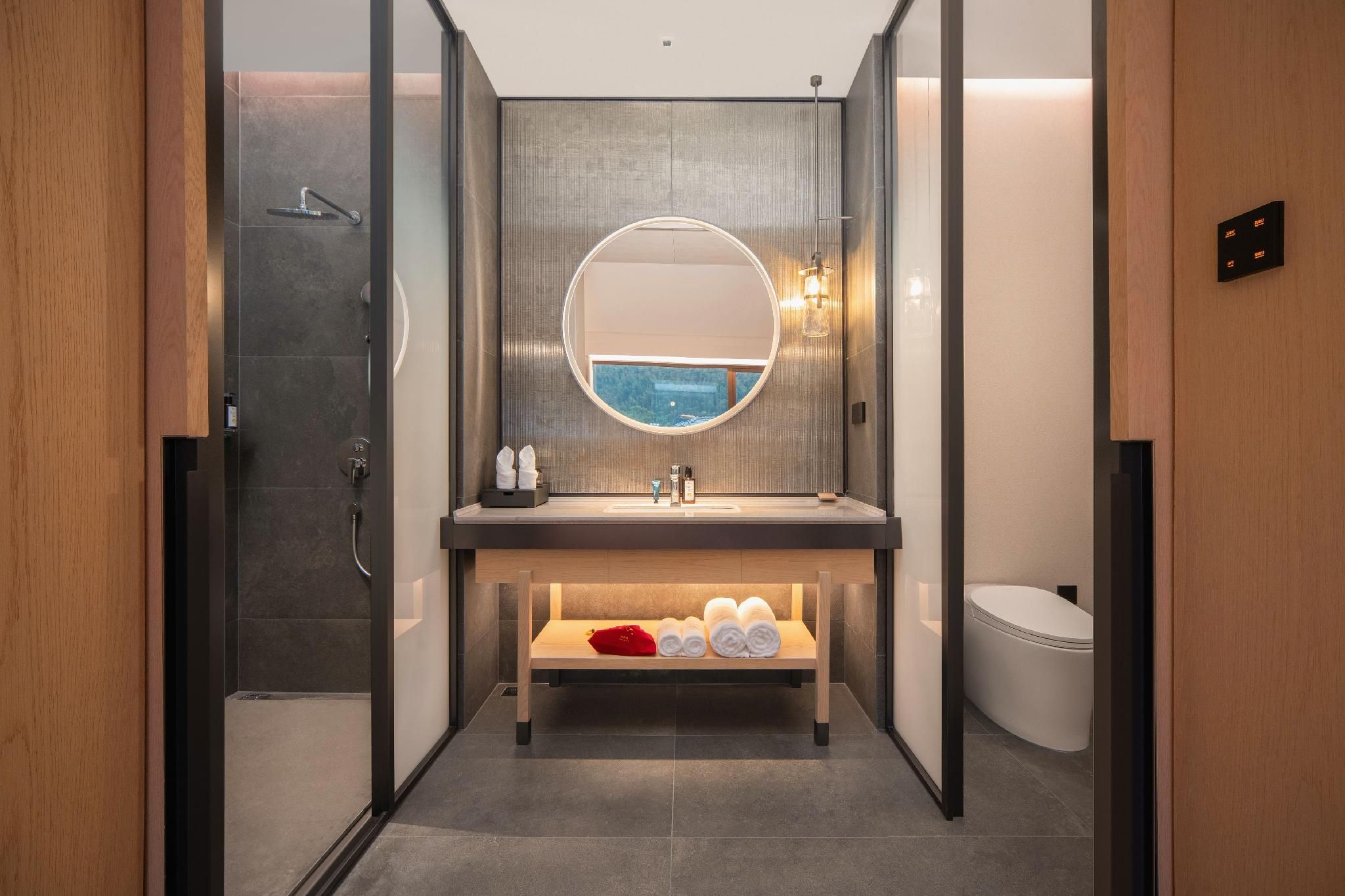 Private Hot Spring Suite