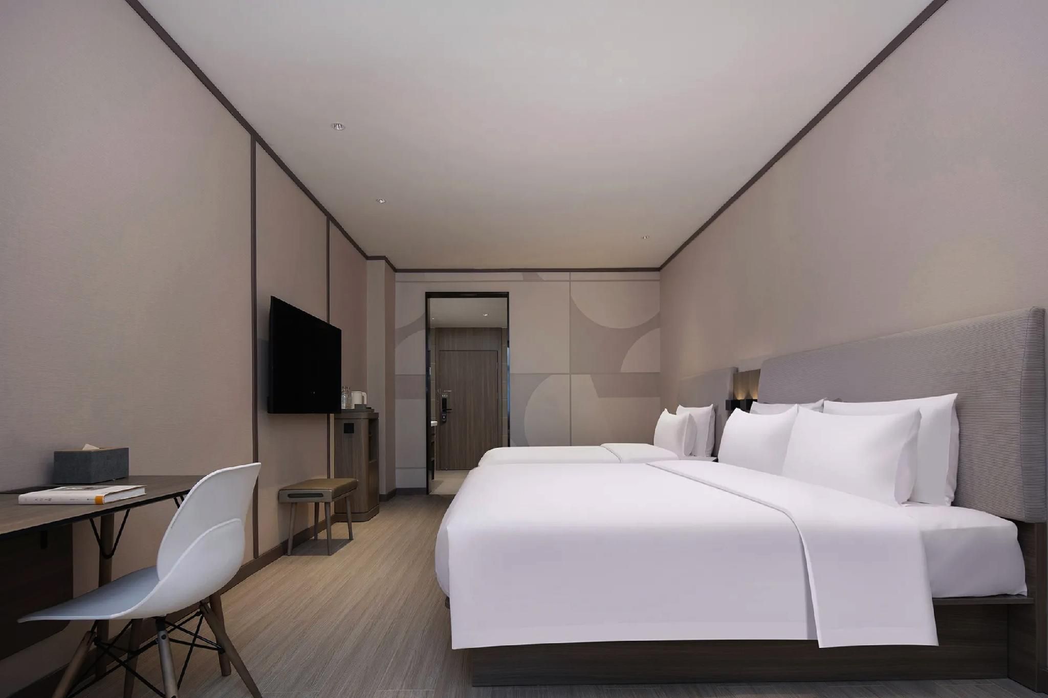 Twin Business Room