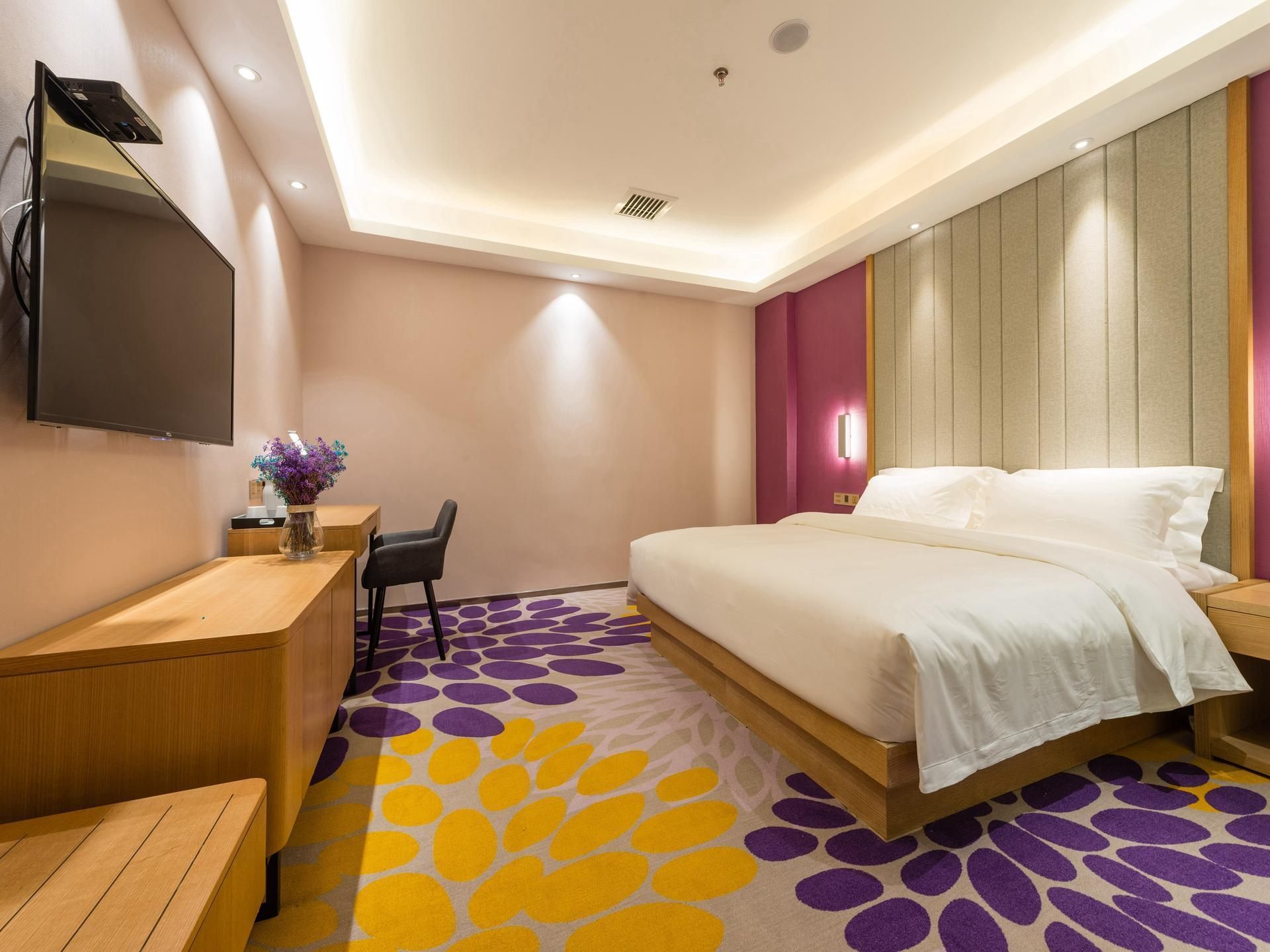 Lavande Hotels·Anyang People Park Superior Queen Nest without Window 2