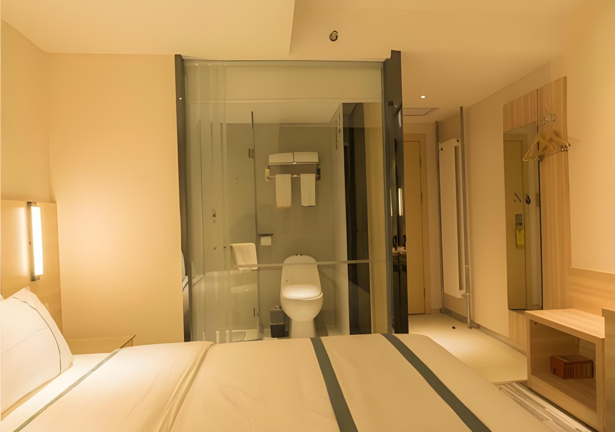 Dossen - Standard Bed Room