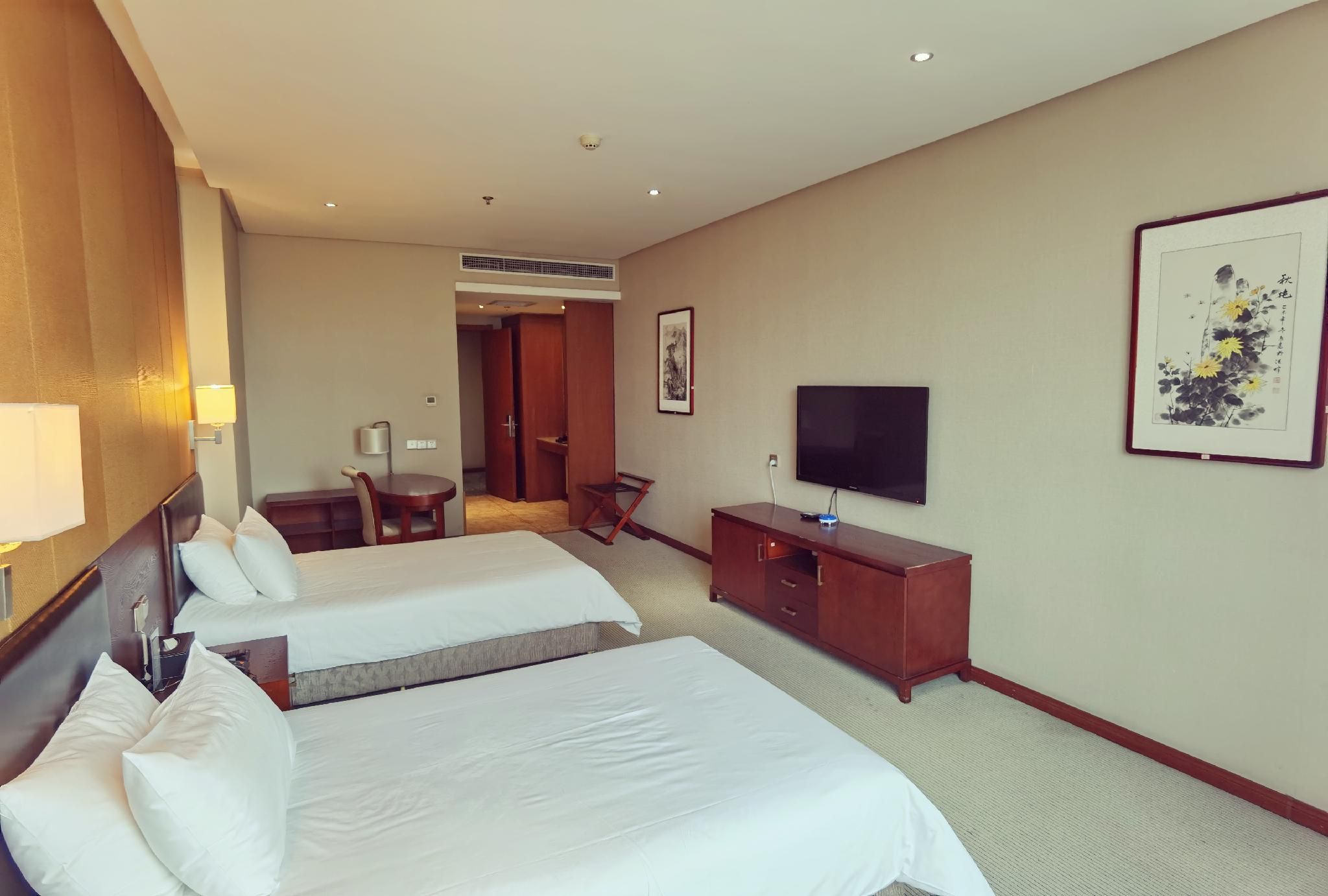 Huazhu - Business Twin Room