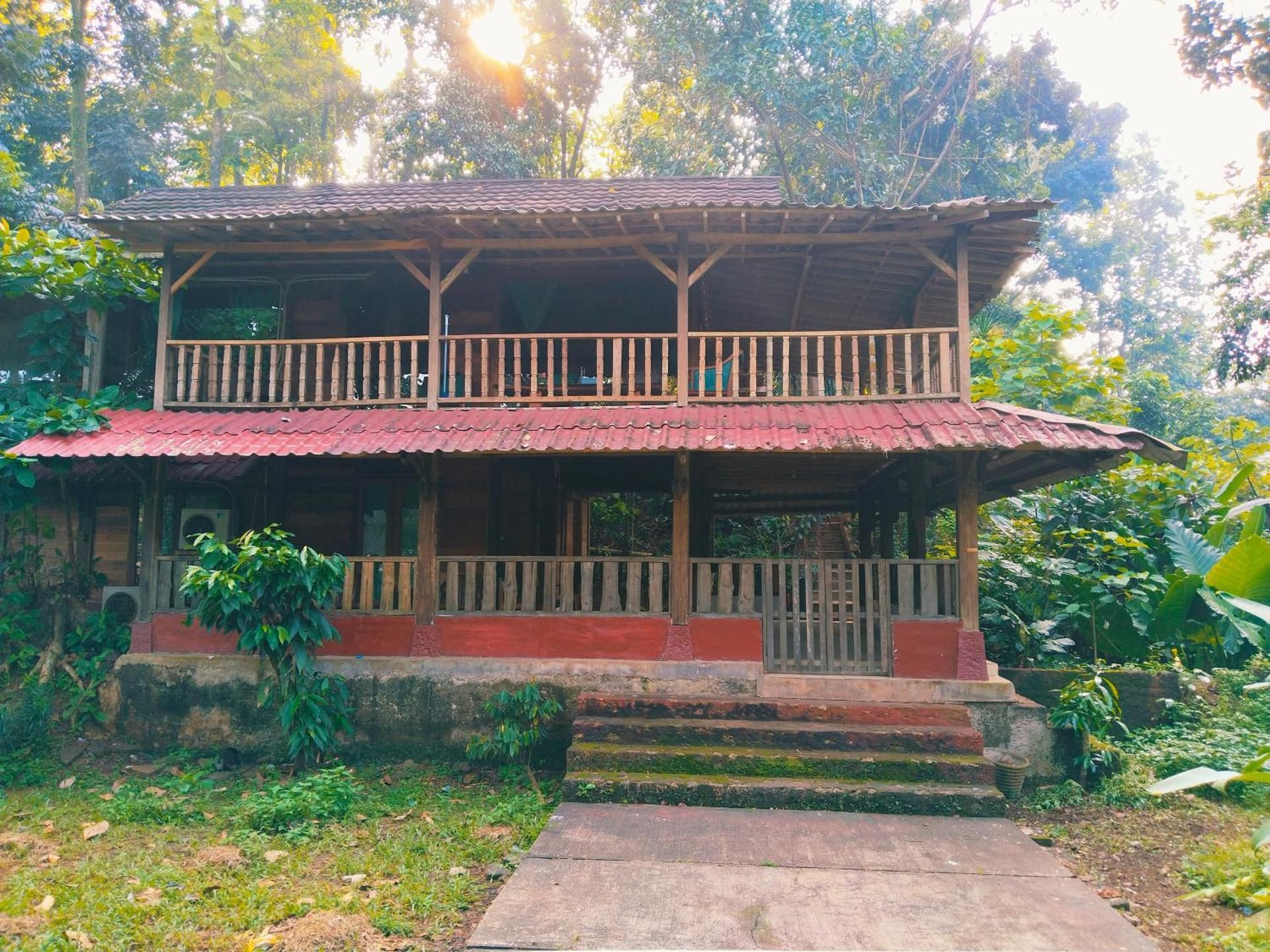 Kampung 99