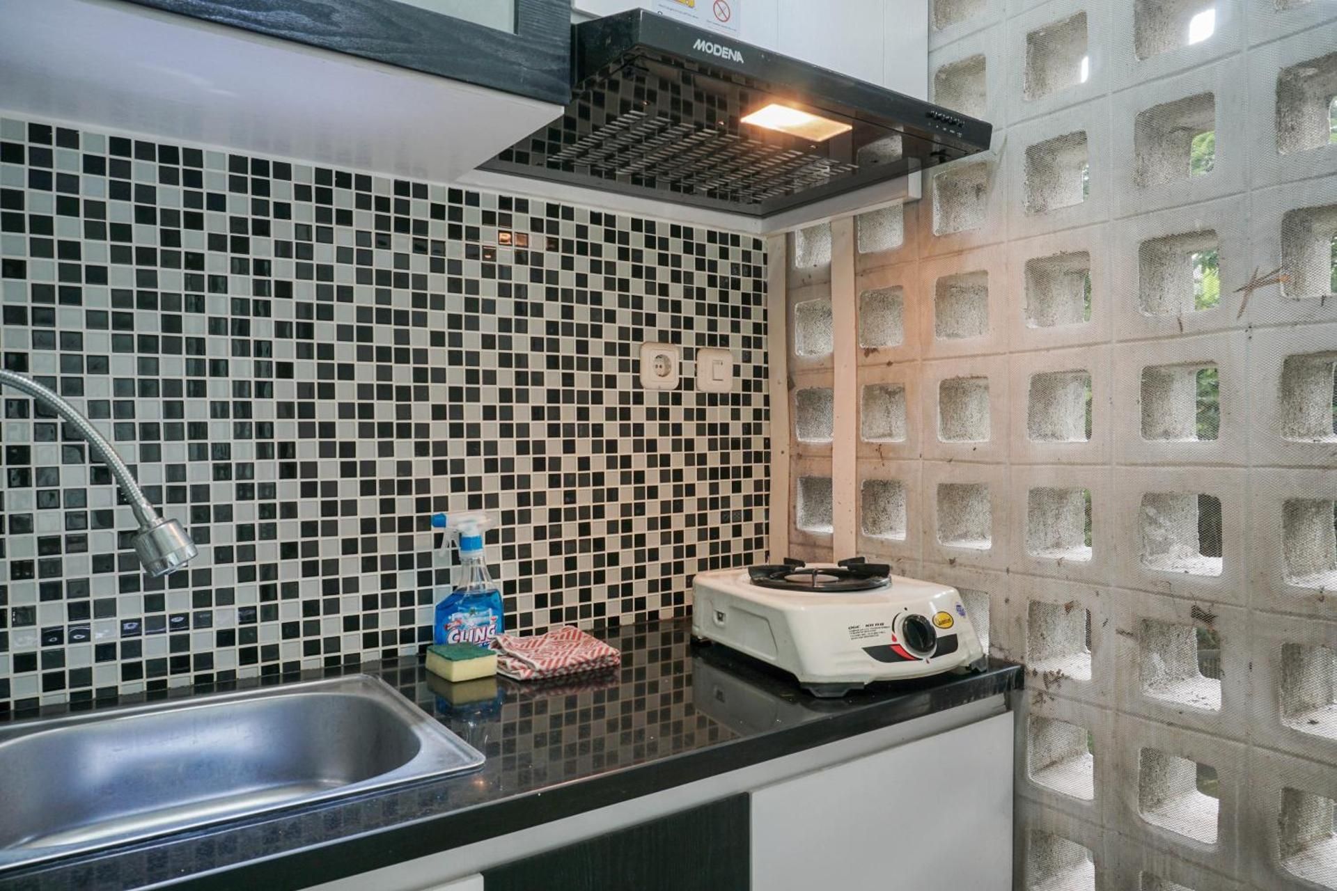 Studio Apartment