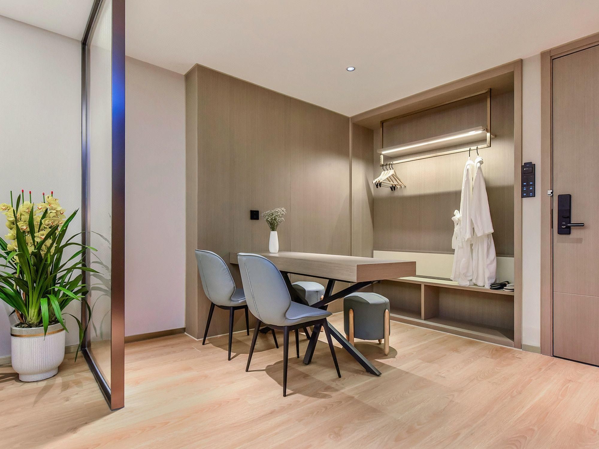 Country Inn & Suites by Radisson Meishan Danling Jucheng Business Suite 3