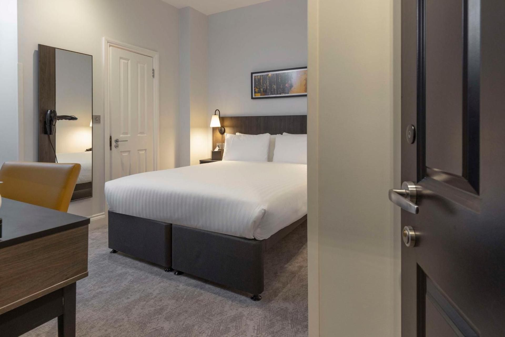 Standard Double Room - No Window